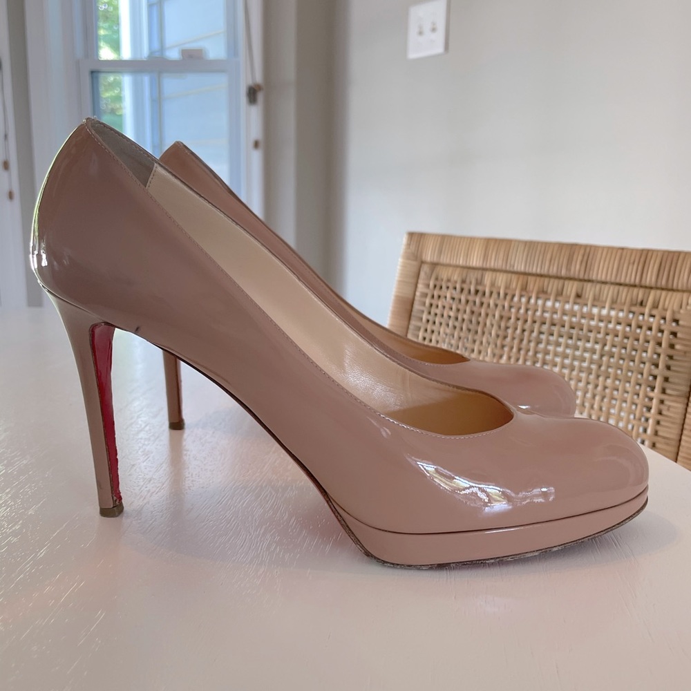 Christian Louboutin “New Simple Pump” size 41.5